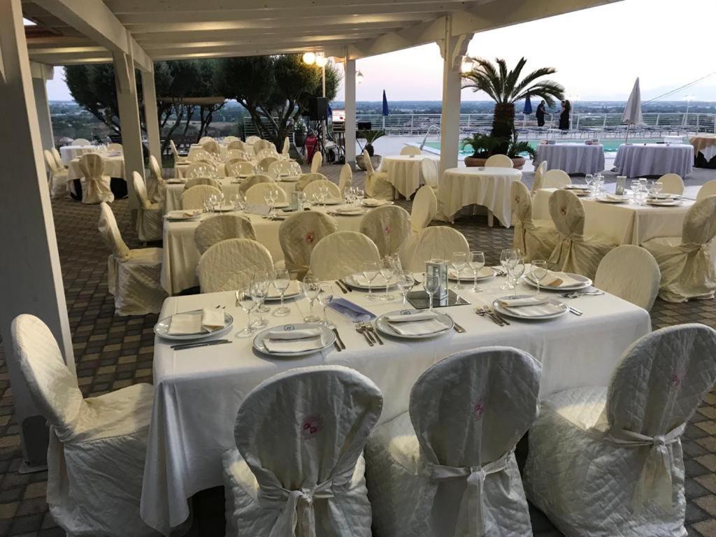 Hotel Ristorante Paradiso Albanella Exterior photo